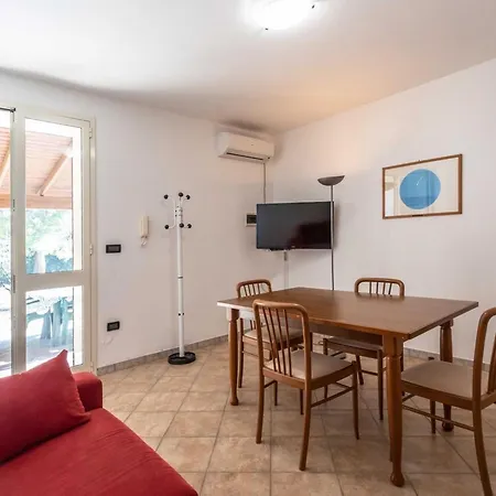 Giove-4 By Interhome * Torre Vado