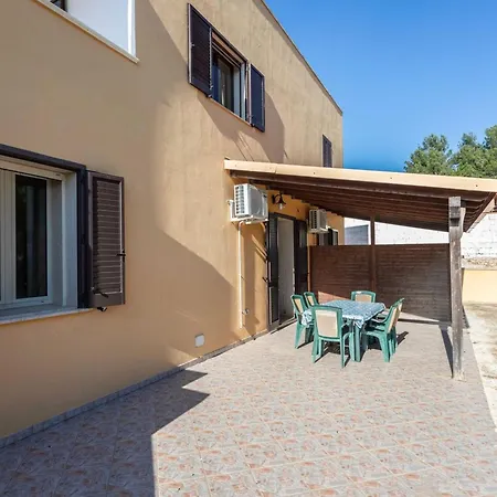 Giove-4 By Interhome