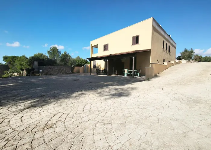 Giove-4 By Interhome
